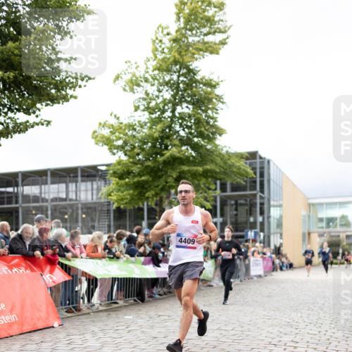 12.06.2026 - Holstenköstenlauf Michael Strokosch http://msf.ph/oto/9749421 12.06.2026 17:56:53 Laufen 4409 meine-sportfotos.de