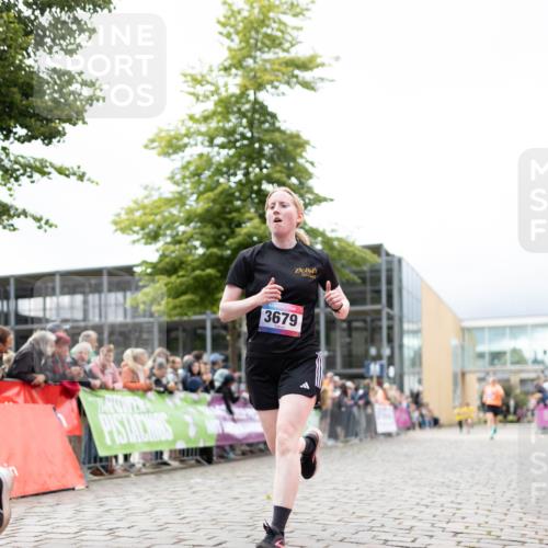 12.06.2026 - Holstenköstenlauf Michael Strokosch http://msf.ph/oto/9749426 12.06.2026 17:57:06 Laufen 3679 meine-sportfotos.de