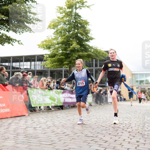 12.06.2026 - Holstenköstenlauf Michael Strokosch http://msf.ph/oto/9749446 12.06.2026 17:57:21 Laufen 4715, 16 meine-sportfotos.de