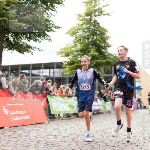 12.06.2026 - Holstenköstenlauf Michael Strokosch http://msf.ph/oto/9749452 12.06.2026 17:57:21 Laufen 4715 meine-sportfotos.de