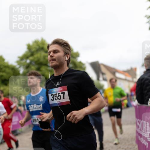 12.06.2026 - Holstenköstenlauf Michael Strokosch http://msf.ph/oto/9749503 12.06.2026 19:02:22 Laufen 32, 491, 36, 3557 meine-sportfotos.de