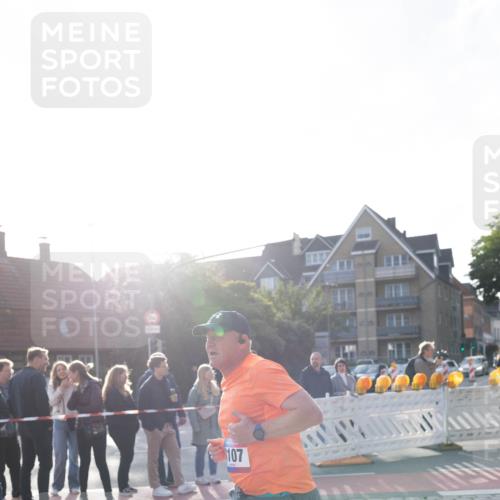 12.06.2026 - Holstenköstenlauf Michael Strokosch http://msf.ph/oto/9749542 12.06.2026 19:50:02 Laufen 107 meine-sportfotos.de
