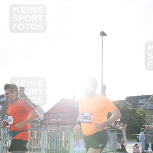 12.06.2026 - Holstenköstenlauf Michael Strokosch http://msf.ph/oto/9749551 12.06.2026 19:50:16 Laufen 1684, 4685 meine-sportfotos.de