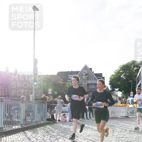 12.06.2026 - Holstenköstenlauf Michael Strokosch http://msf.ph/oto/9749558 12.06.2026 19:50:21 Laufen 3430, 1266, 3416 meine-sportfotos.de