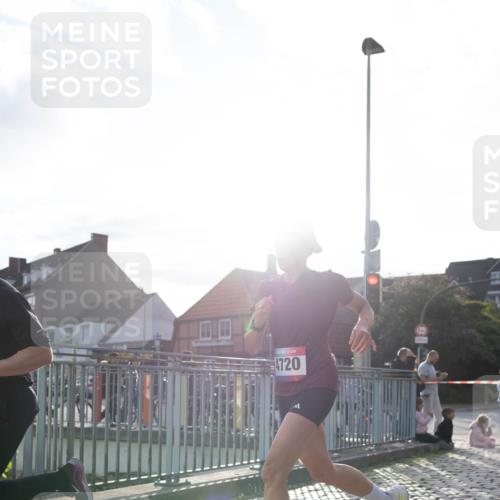 12.06.2026 - Holstenköstenlauf Michael Strokosch http://msf.ph/oto/9749603 12.06.2026 19:50:38 Laufen 4720 meine-sportfotos.de