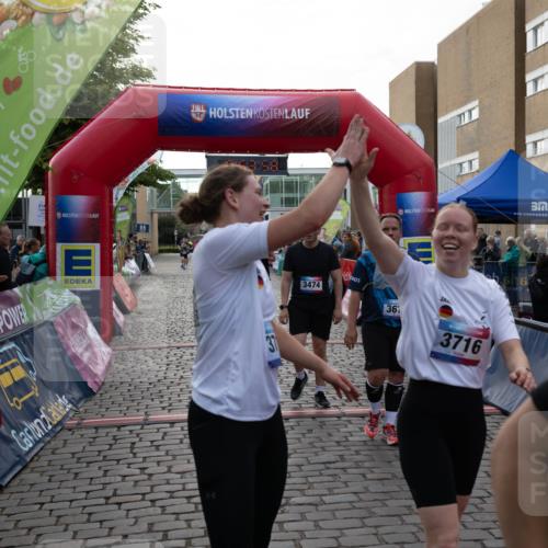 12.06.2026 - Holstenköstenlauf Michael Strokosch http://msf.ph/oto/9749648 12.06.2026 19:54:14 Laufen 3, 58, 3474, 367, 3716, 25, 26 meine-sportfotos.de
