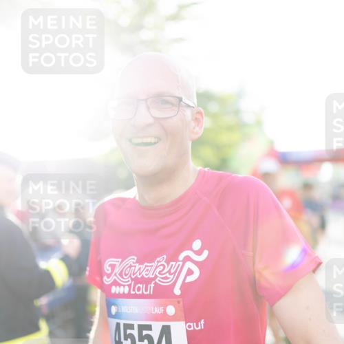 12.06.2026 - Holstenköstenlauf Michael Strokosch http://msf.ph/oto/9749802 12.06.2026 19:57:13 Laufen 4554 meine-sportfotos.de