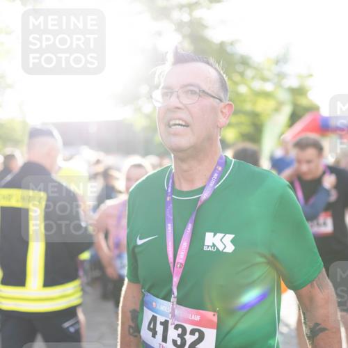 12.06.2026 - Holstenköstenlauf Michael Strokosch http://msf.ph/oto/9749828 12.06.2026 19:57:43 Laufen 6, 36, 4132 meine-sportfotos.de