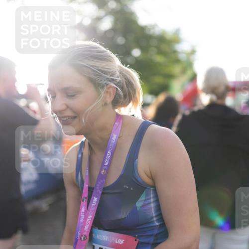 12.06.2026 - Holstenköstenlauf Michael Strokosch http://msf.ph/oto/9750007 12.06.2026 20:00:38 Laufen 36, 36, 36 meine-sportfotos.de