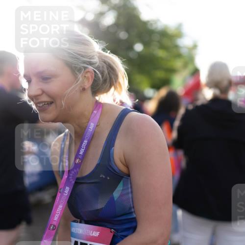12.06.2026 - Holstenköstenlauf Michael Strokosch http://msf.ph/oto/9750008 12.06.2026 20:00:38 Laufen 1137, 36, 36 meine-sportfotos.de