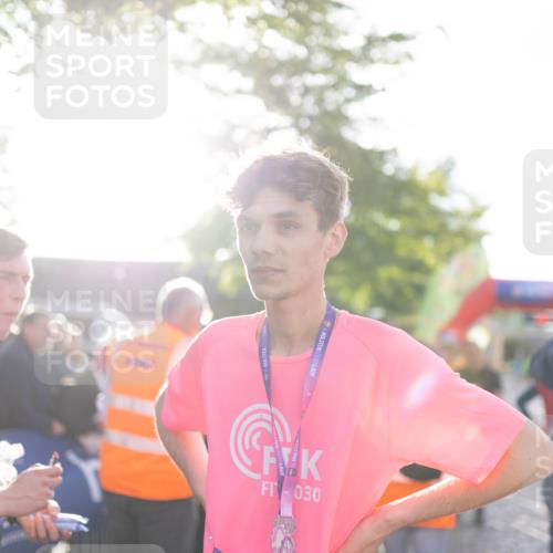 12.06.2026 - Holstenköstenlauf Michael Strokosch http://msf.ph/oto/9750018 12.06.2026 20:01:31 Laufen 36, 030 meine-sportfotos.de