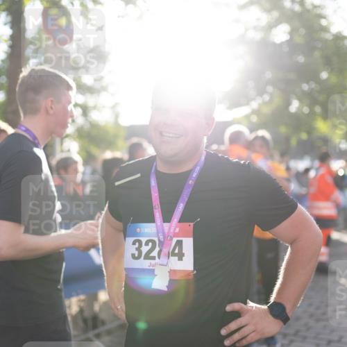 12.06.2026 - Holstenköstenlauf Michael Strokosch http://msf.ph/oto/9750034 12.06.2026 20:01:39 Laufen 36, 3274 meine-sportfotos.de
