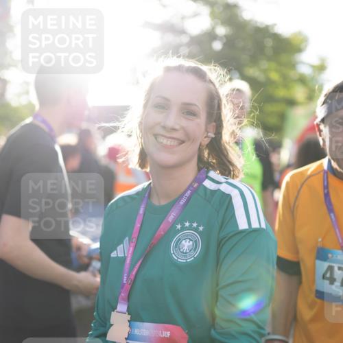 12.06.2026 - Holstenköstenlauf Michael Strokosch http://msf.ph/oto/9750040 12.06.2026 20:01:56 Laufen 36, 36, 4727 meine-sportfotos.de