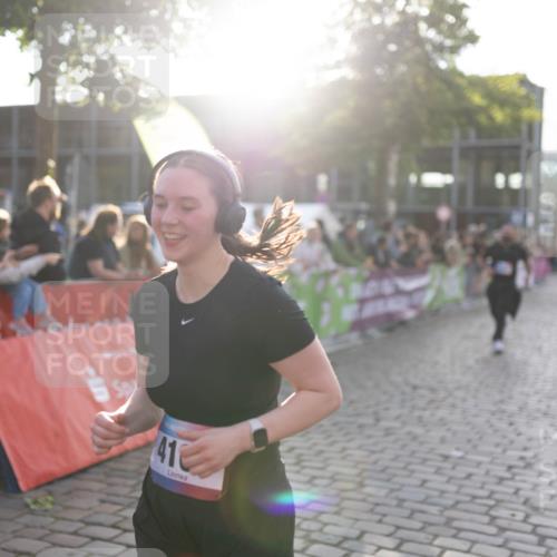 12.06.2026 - Holstenköstenlauf Michael Strokosch http://msf.ph/oto/9750082 12.06.2026 20:04:22 Laufen 41 meine-sportfotos.de
