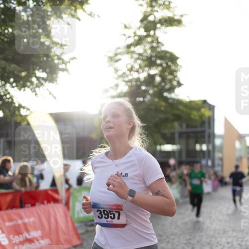 12.06.2026 - Holstenköstenlauf Michael Strokosch http://msf.ph/oto/9750089 12.06.2026 20:04:32 Laufen 3957 meine-sportfotos.de