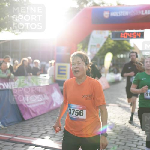 12.06.2026 - Holstenköstenlauf Michael Strokosch http://msf.ph/oto/9750130 12.06.2026 20:05:11 Laufen 04, 54, 4162, 3756 meine-sportfotos.de