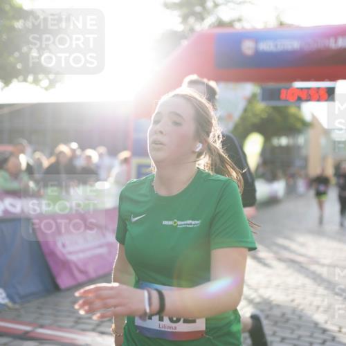 12.06.2026 - Holstenköstenlauf Michael Strokosch http://msf.ph/oto/9750135 12.06.2026 20:05:12 Laufen 10, 355 meine-sportfotos.de