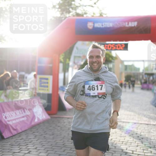 12.06.2026 - Holstenköstenlauf Michael Strokosch http://msf.ph/oto/9750141 12.06.2026 20:05:19 Laufen 05, 02, 4617, 196 meine-sportfotos.de