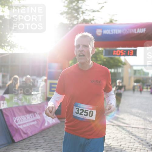 12.06.2026 - Holstenköstenlauf Michael Strokosch http://msf.ph/oto/9750160 12.06.2026 20:05:29 Laufen 3250, 13 meine-sportfotos.de