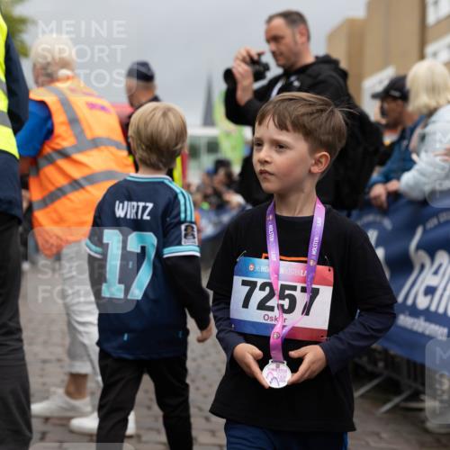 12.06.2026 - Holstenköstenlauf Michael Strokosch http://msf.ph/oto/9750194 12.06.2026 15:02:51 Laufen 17, 36, 7257, 36 meine-sportfotos.de