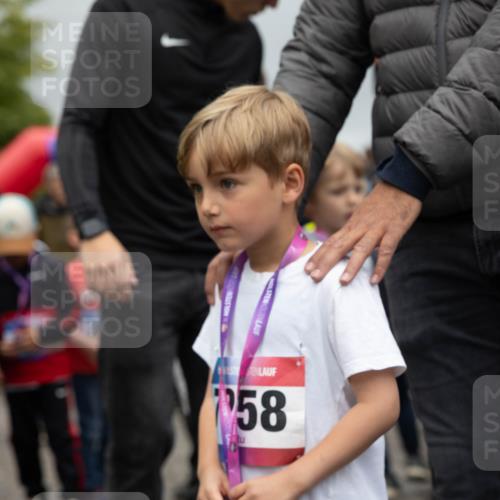 12.06.2026 - Holstenköstenlauf Michael Strokosch http://msf.ph/oto/9750208 12.06.2026 15:02:58 Laufen 758 meine-sportfotos.de