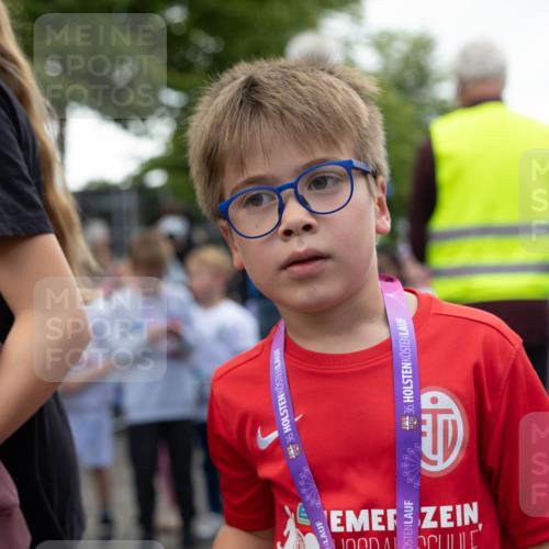 12.06.2026 - Holstenköstenlauf Michael Strokosch http://msf.ph/oto/9750252 12.06.2026 15:38:02 Laufen 36, 36, 36, 36, 81 meine-sportfotos.de