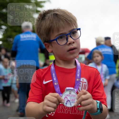 12.06.2026 - Holstenköstenlauf Michael Strokosch http://msf.ph/oto/9750295 12.06.2026 15:38:12 Laufen 36, 36, 36, 81 meine-sportfotos.de