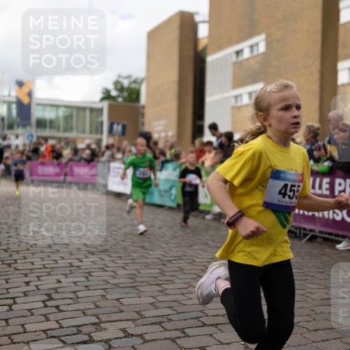 12.06.2026 - Holstenköstenlauf Michael Strokosch http://msf.ph/oto/9750322 12.06.2026 16:06:51 Laufen 45 meine-sportfotos.de