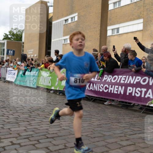 12.06.2026 - Holstenköstenlauf Michael Strokosch http://msf.ph/oto/9750345 12.06.2026 16:07:02 Laufen 53, 25, 26, 810 meine-sportfotos.de