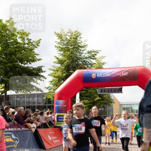 12.06.2026 - Holstenköstenlauf Michael Strokosch http://msf.ph/oto/9750378 12.06.2026 16:08:49 Laufen 1224, 198, 1232, 1243, 27, 15 meine-sportfotos.de