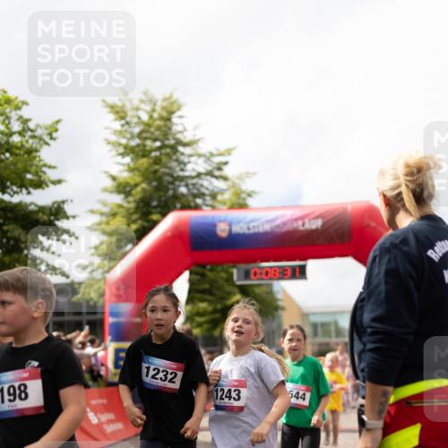 12.06.2026 - Holstenköstenlauf Michael Strokosch http://msf.ph/oto/9750383 12.06.2026 16:08:50 Laufen 198, 1232, 0, 08, 3, 1243, 544 meine-sportfotos.de