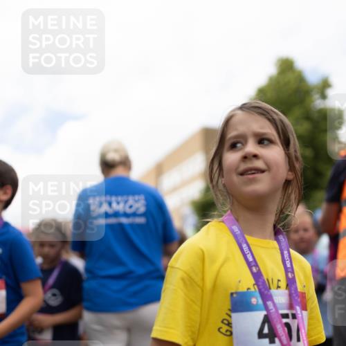 12.06.2026 - Holstenköstenlauf Michael Strokosch http://msf.ph/oto/9750422 12.06.2026 16:10:08 Laufen 36, 36, 4, 57 meine-sportfotos.de