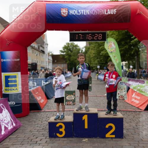 12.06.2026 - Holstenköstenlauf Michael Strokosch http://msf.ph/oto/9750467 12.06.2026 17:16:44 Laufen 17, 16, 28, 401, 3, 2 meine-sportfotos.de