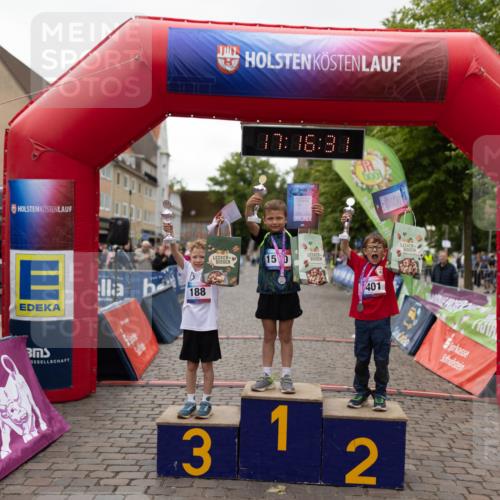 12.06.2026 - Holstenköstenlauf Michael Strokosch http://msf.ph/oto/9750472 12.06.2026 17:16:47 Laufen 188, 07, 06, 38, 00, 15, 0, 401, 2, 312, 3 meine-sportfotos.de