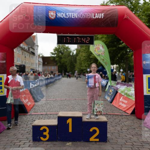 12.06.2026 - Holstenköstenlauf Michael Strokosch http://msf.ph/oto/9750477 12.06.2026 17:17:58 Laufen 2500, 5, 37, 37, 42, 600, 3, 1, 2, 3 meine-sportfotos.de