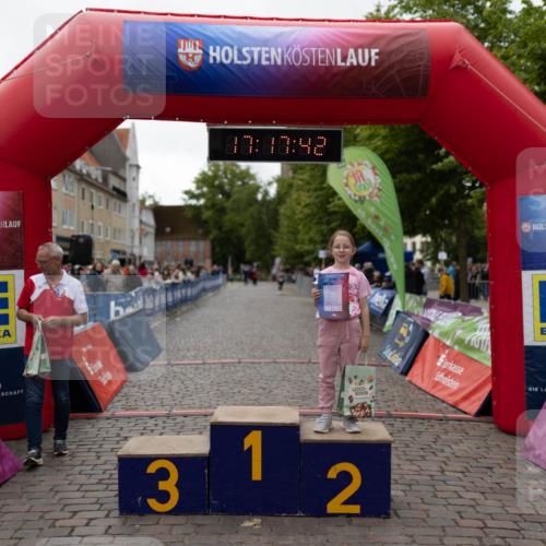 12.06.2026 - Holstenköstenlauf Michael Strokosch http://msf.ph/oto/9750478 12.06.2026 17:17:58 Laufen 17, 37, 42, 600, 3, 1, 2 meine-sportfotos.de