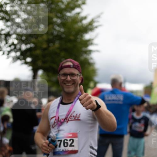 12.06.2026 - Holstenköstenlauf Michael Strokosch http://msf.ph/oto/9750617 12.06.2026 17:54:41 Laufen 762 meine-sportfotos.de