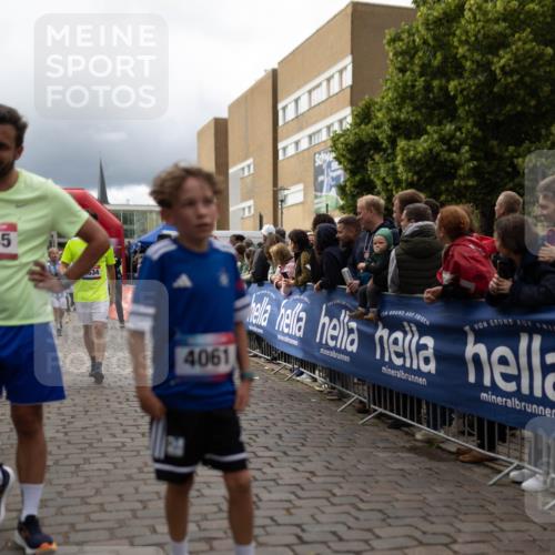 12.06.2026 - Holstenköstenlauf Michael Strokosch http://msf.ph/oto/9750637 12.06.2026 17:54:58 Laufen 5, 4061 meine-sportfotos.de