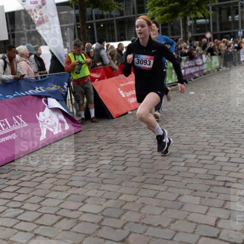 12.06.2026 - Holstenköstenlauf Michael Strokosch http://msf.ph/oto/9750643 12.06.2026 17:55:27 Laufen 19, 00, 10, 3093, 4264 meine-sportfotos.de