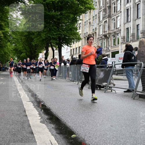 14.06.2026 - REWE Women's Run J. Mangold http://msf.ph/oto/9750910 14.06.2026 10:03:13 Ziel 10032, 10549, 10647, 10938, 10953, 10983 meine-sportfotos.de