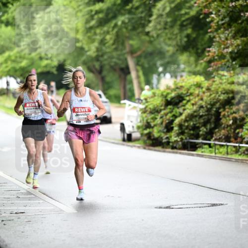 14.06.2026 - REWE Women's Run Dr. Thomas Lammeyer http://msf.ph/oto/9751270 14.06.2026 09:13:18 Laufen 11126, 10080 meine-sportfotos.de