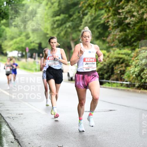 14.06.2026 - REWE Women's Run Dr. Thomas Lammeyer http://msf.ph/oto/9751301 14.06.2026 09:13:20 Laufen 11126, 10080, 7 meine-sportfotos.de