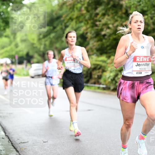 14.06.2026 - REWE Women's Run Dr. Thomas Lammeyer http://msf.ph/oto/9751317 14.06.2026 09:13:22 Laufen 10080, 57 meine-sportfotos.de
