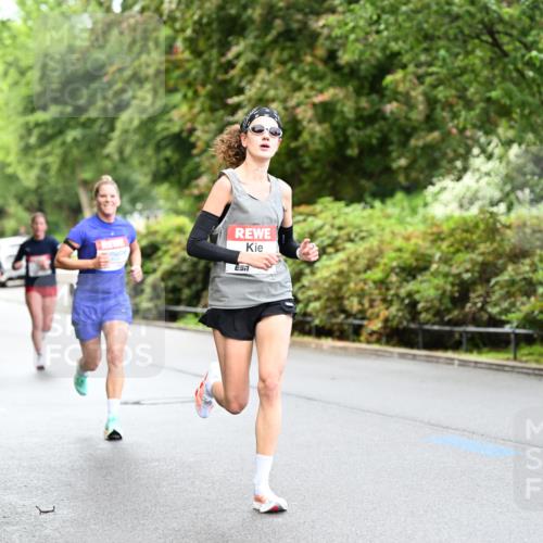 14.06.2026 - REWE Women's Run Dr. Thomas Lammeyer http://msf.ph/oto/9751376 14.06.2026 09:13:29 Laufen  meine-sportfotos.de