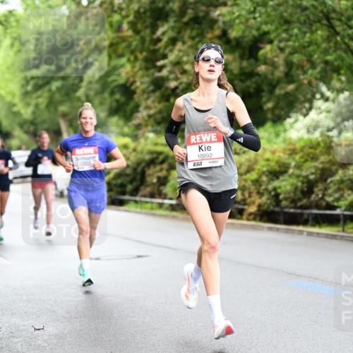 14.06.2026 - REWE Women's Run Dr. Thomas Lammeyer http://msf.ph/oto/9751380 14.06.2026 09:13:29 Laufen 10992, 7 meine-sportfotos.de