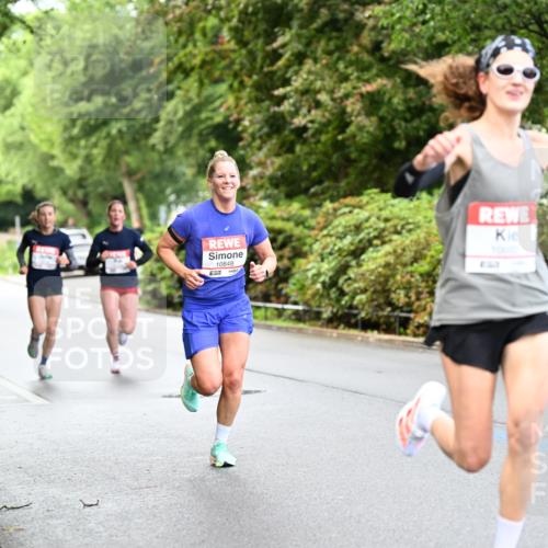 14.06.2026 - REWE Women's Run Dr. Thomas Lammeyer http://msf.ph/oto/9751382 14.06.2026 09:13:29 Laufen 10848, 57 meine-sportfotos.de