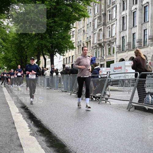 14.06.2026 - REWE Women's Run J. Mangold http://msf.ph/oto/9751731 14.06.2026 10:05:26 Ziel 10087, 10309, 10332, 10493, 10579, 10726, 10761, 10799, 10980, 11357, 11532 meine-sportfotos.de