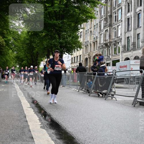 14.06.2026 - REWE Women's Run J. Mangold http://msf.ph/oto/9752227 14.06.2026 10:06:49 Ziel 10205, 10467, 10609, 11015, 11161 meine-sportfotos.de