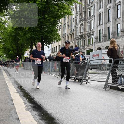 14.06.2026 - REWE Women's Run J. Mangold http://msf.ph/oto/9752865 14.06.2026 10:09:04 Ziel 10288, 10382, 10383, 11057 meine-sportfotos.de