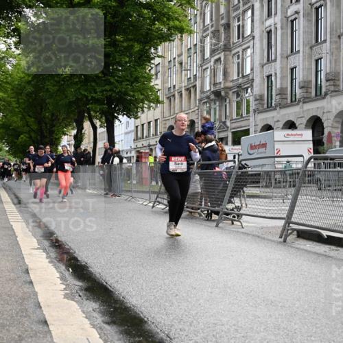 14.06.2026 - REWE Women's Run J. Mangold http://msf.ph/oto/9753613 14.06.2026 10:11:02 Ziel 10053, 10406, 10690, 10955, 11217, 11355, 11500 meine-sportfotos.de